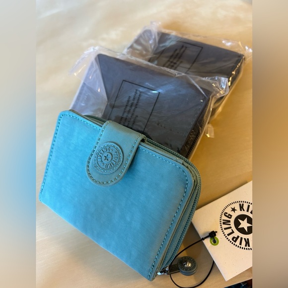 NWT Kipling zipper and snap wallet AC2399 New Money ONE Night Gray wallet - Picture 3 of 6